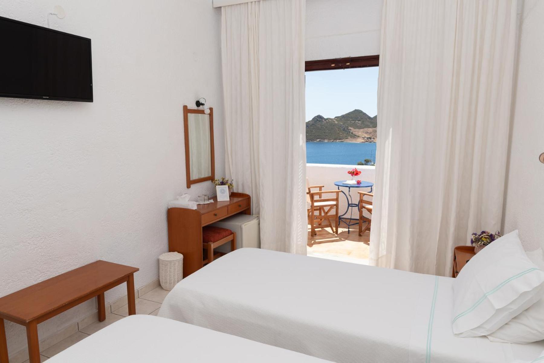 Golden Sun Hotel Patmos Exterior foto