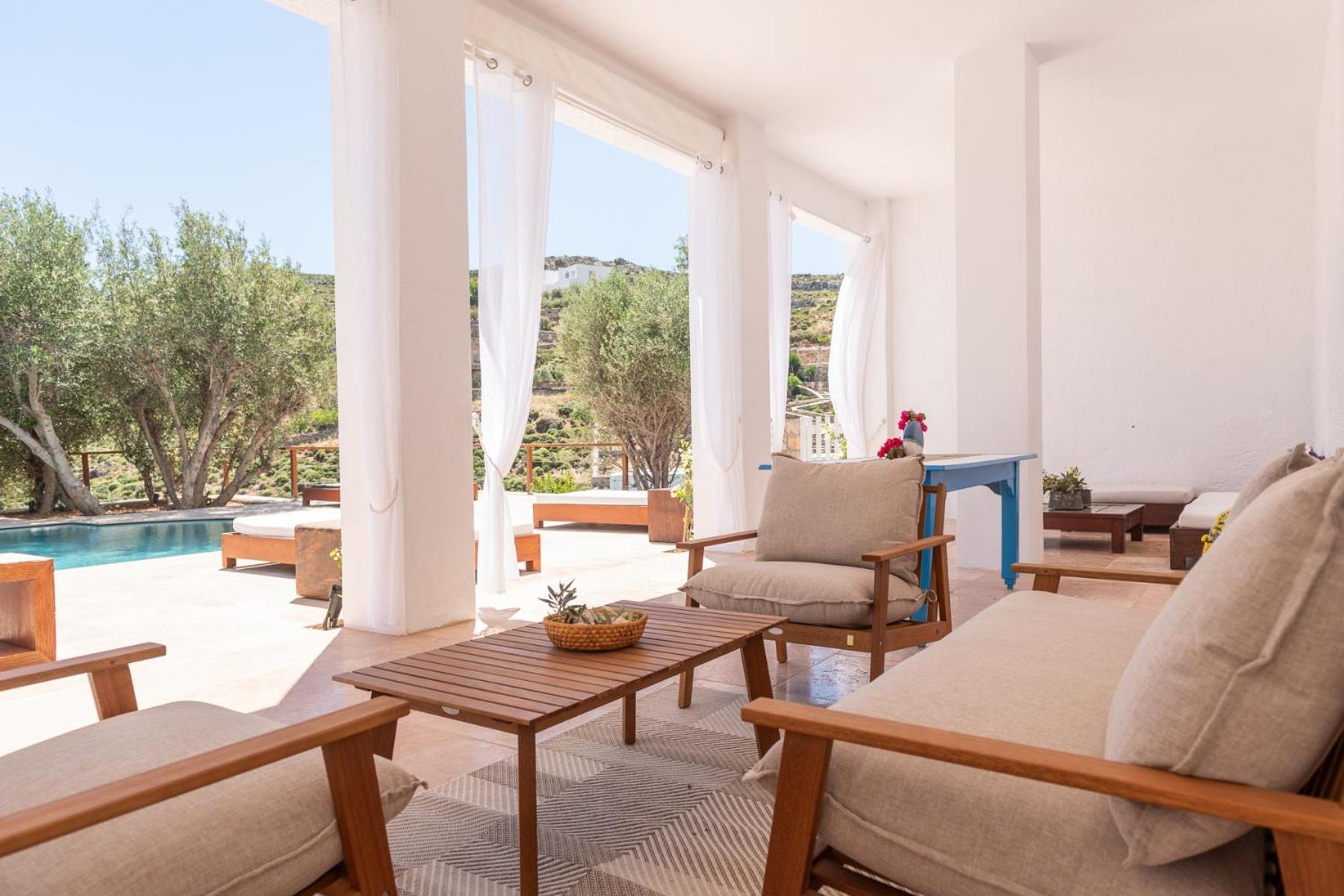 Golden Sun Hotel Patmos Exterior foto